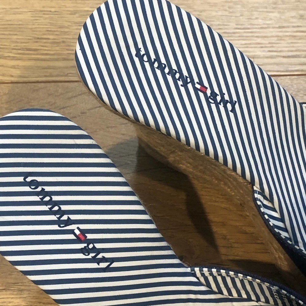 TOMMY Girl Y2K 2000s Denim Logo Slip on Wedge Sandals EUC Size 6.5 - Picture 10 of 10